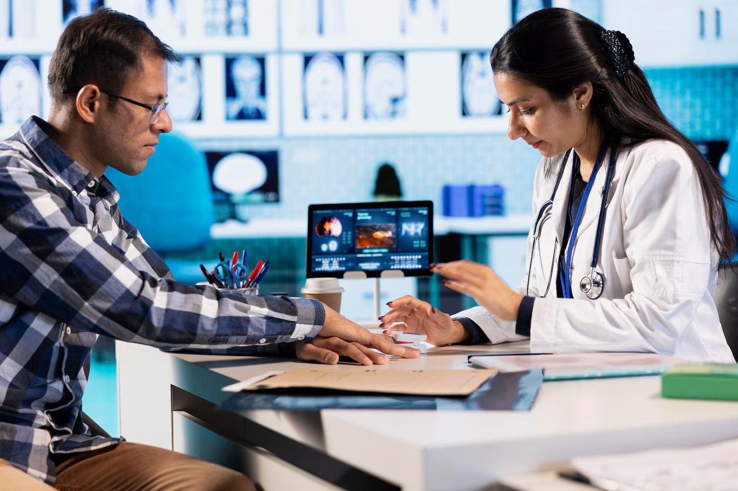 EHR and EMR Simplified